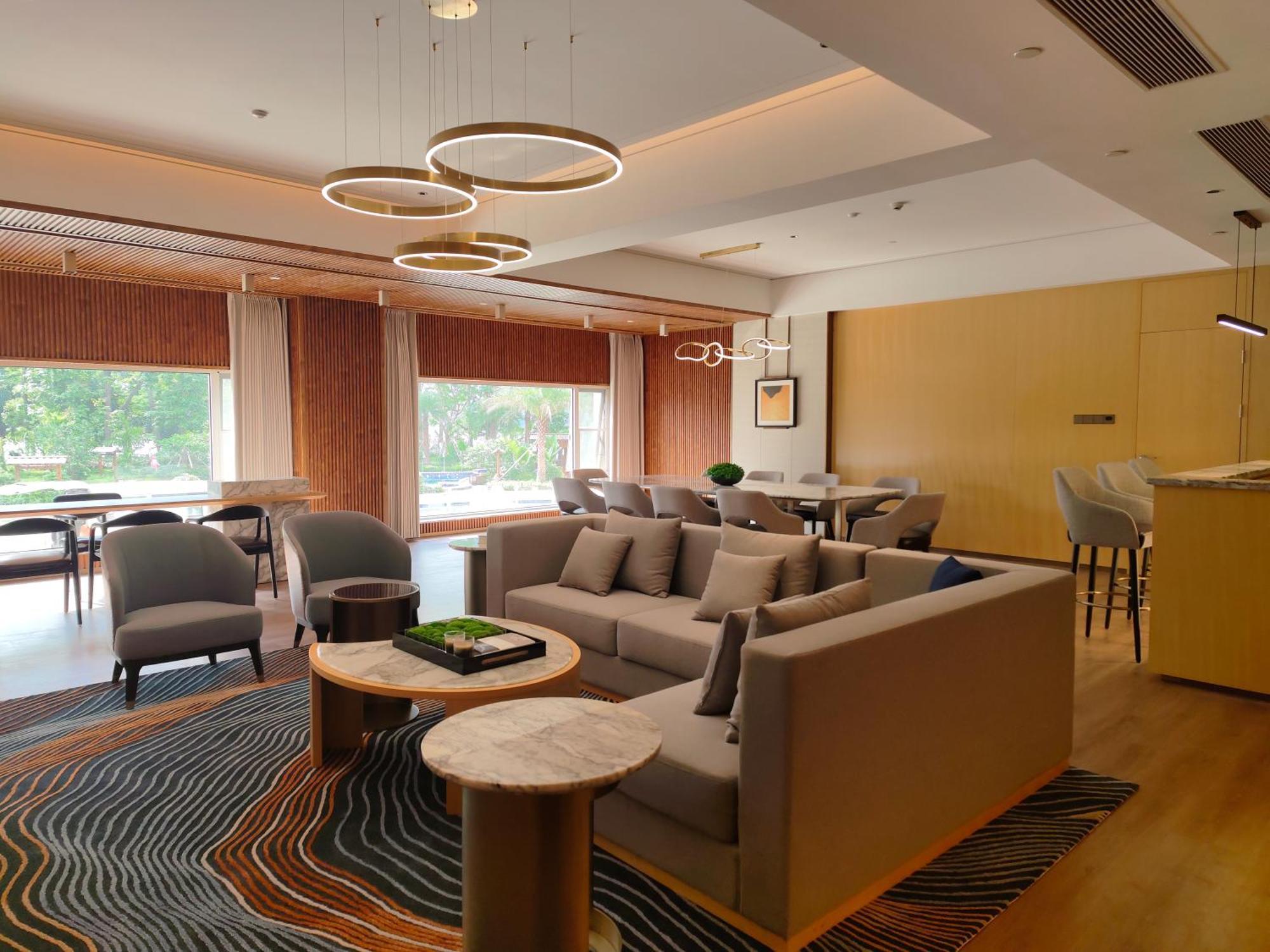 Wyndham Grand Zhaoqing Downtown Hotel Exterior photo